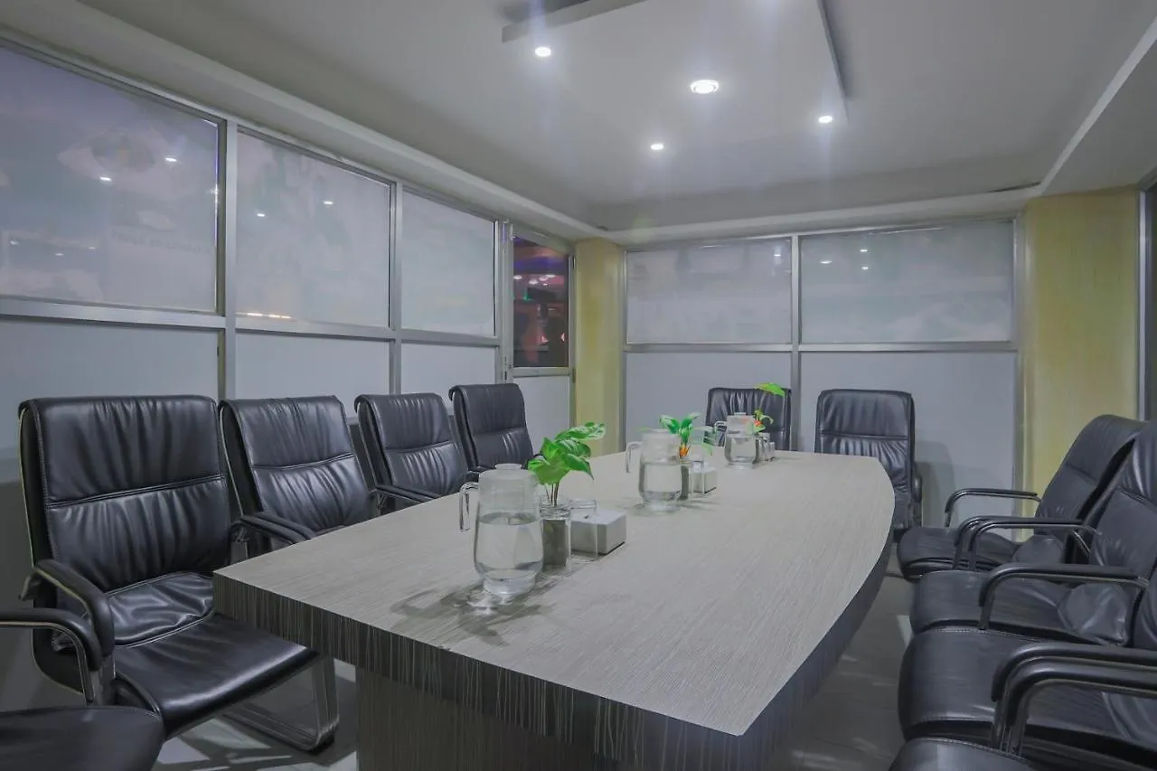 Oyo 789 Hotel Shivam Plaza Kathmandu